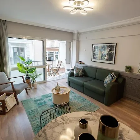 Apartament New & Comfortable Flat In Center Stambuł